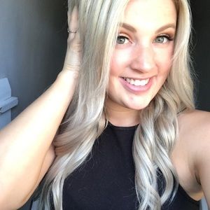 Meet your Posher, Crystal